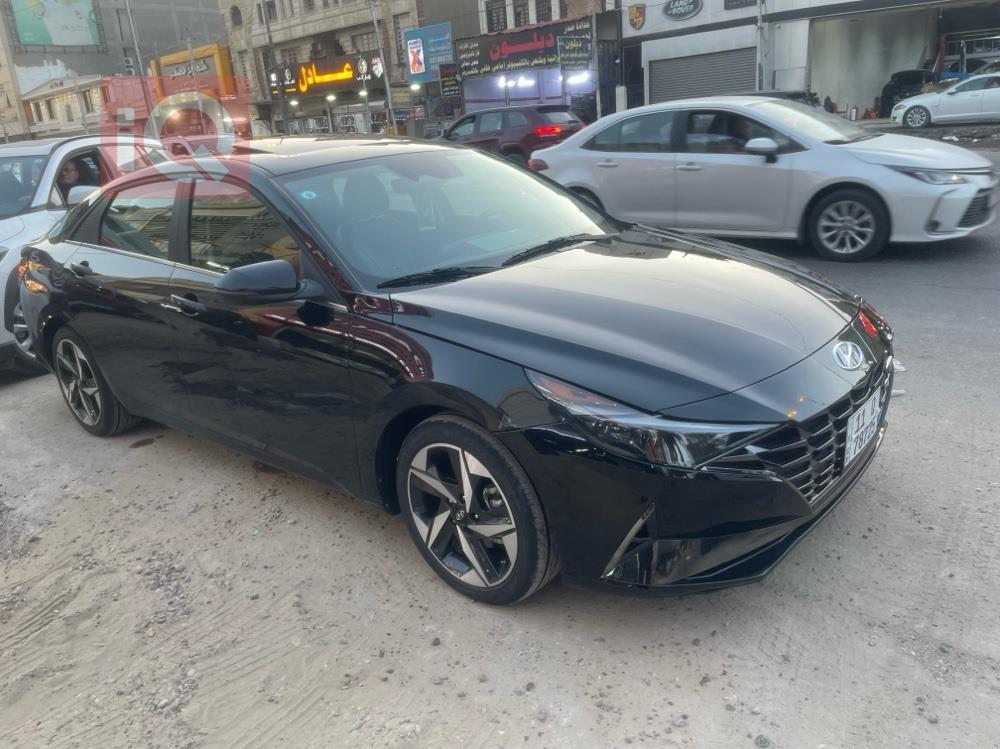 هیوندای ئەلەنترا